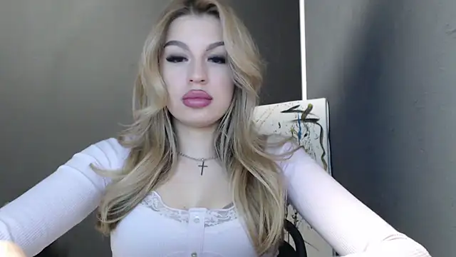 Snapshot of Your_Jessy chatting on May 10, 12:21 pm Your Jessy online show from May 10, 12:21 pm