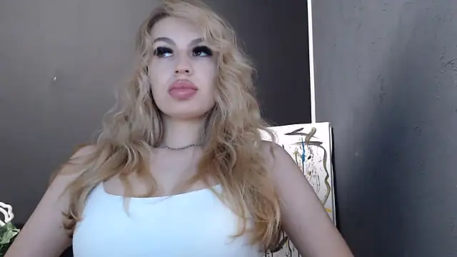 Snapshot of Your_Jessy chatting on July 17, 12:12 pm Your Jessy online show from July 17, 12:12 pm