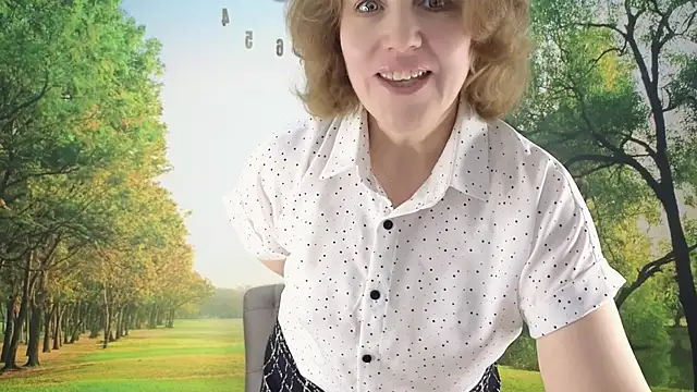 Snapshot of Ava_Gardner_ chatting on February 17, 10:40 am Ava Gardner online show from February 17, 10:40 am