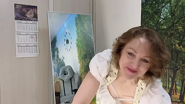 Snapshot of Ava_Gardner_ chatting on March 4, 10:35 am Ava Gardner online show from March 4, 10:35 am