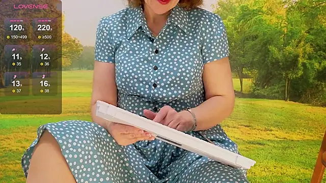 Snapshot of Ava_Gardner_ chatting on March 21, 7:22 am Ava Gardner online show from March 21, 7:22 am