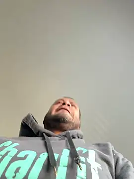 elamante03 online show from December 5, 7:49 pm