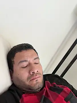 elamante03 online show from March 22, 4:26 pm