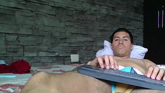 Sexylatin64 online show from May 23, 4:00 pm