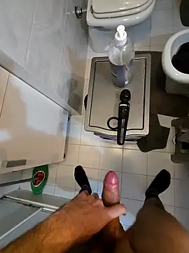 Snapshot of DoctorPS chatting on November 30, 6:01 pm DoctorPS online show from November 30, 6:01 pm