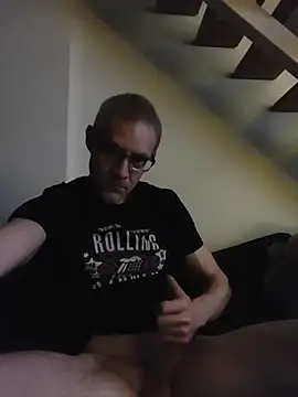 cjrrvjmooorewSghEtyGjky online show from March 17, 9:40 pm