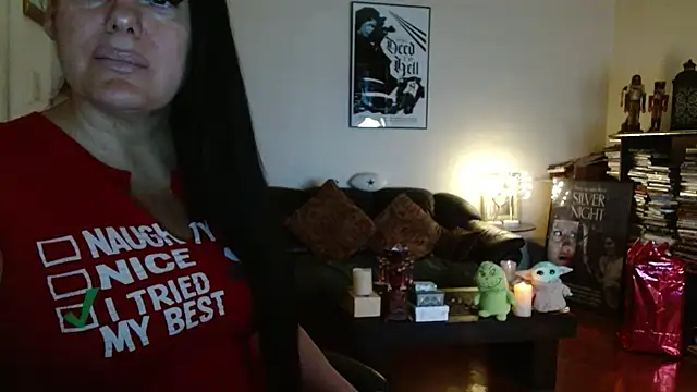 mandaloriangirls online show from December 4, 5:21 pm