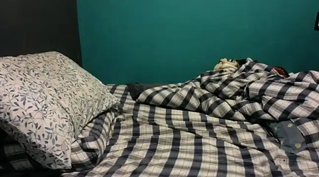 Snapshot of TUMORENO1 chatting on December 26, 2:01 am TUMORENO1 online show from December 26, 2:01 am