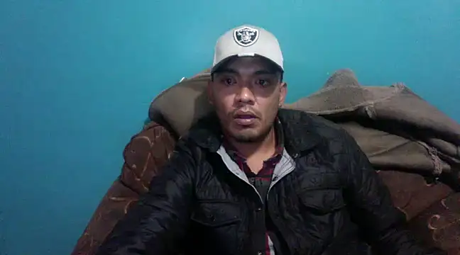 Snapshot of TUMORENO1 chatting on January 17, 10:12 pm TUMORENO1 online show from January 17, 10:12 pm