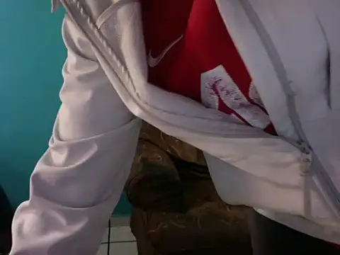 Snapshot of TUMORENO1 chatting on September 18, 6:32 pm TUMORENO1 online show from September 18, 6:32 pm