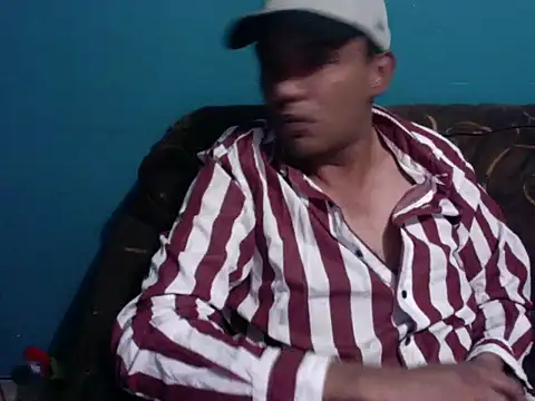 Snapshot of TUMORENO1 chatting on October 23, 4:34 am TUMORENO1 online show from October 23, 4:34 am