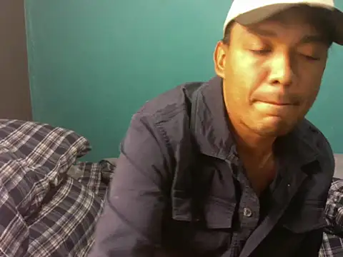 Snapshot of TUMORENO1 chatting on October 26, 6:47 pm TUMORENO1 online show from October 26, 6:47 pm