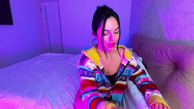 Snapshot of AddictedSabi chatting on February 5, 8:25 pm AddictedSabi online show from February 5, 8:25 pm