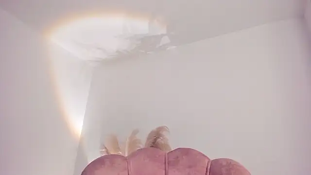 amelie murphy  online show from February 19, 11:50 am