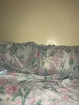 Layla-daloua online show from December 21, 1:47 am