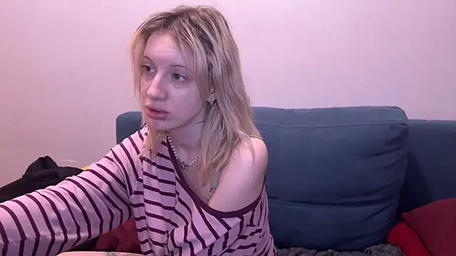 Snapshot of moundliicht1 chatting on September 26, 9:30 pm moundliicht1 online show from September 26, 9:30 pm