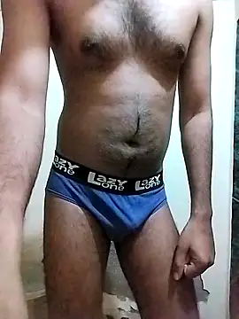 Snapshot of sanju599 chatting on December 22, 5:43 pm sanju599 online show from December 22, 5:43 pm