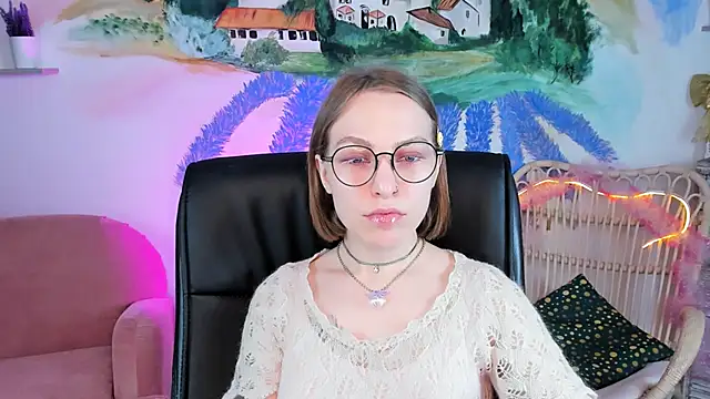 Snapshot of AphexQueen chatting on December 24, 12:11 pm AphexQueen online show from December 24, 12:11 pm