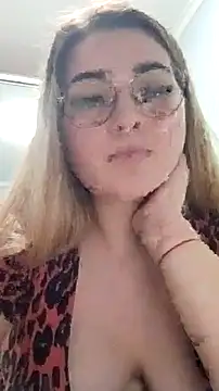 pussyCat t online show from February 1, 5:44 pm