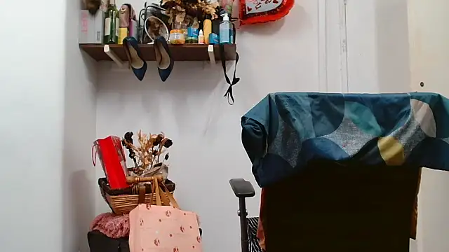 xTALLSEXYBUMx online show from June 20, 5:43 am