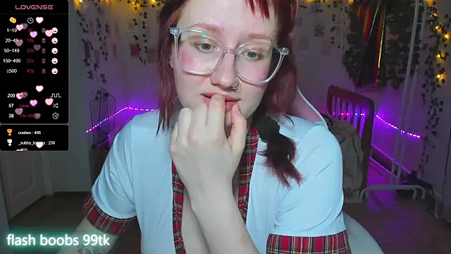 KrisTyBooBsin online show from February 28, 9:12 pm