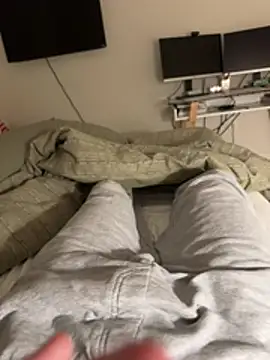 Snapshot of INboy95 chatting on January 15, 3:33 am INboy95 online show from January 15, 3:33 am