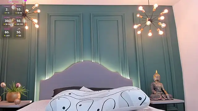 Snapshot of rubyhill_2711 chatting on January 28, 2:00 am rubyhill 2711 online show from January 28, 2:00 am