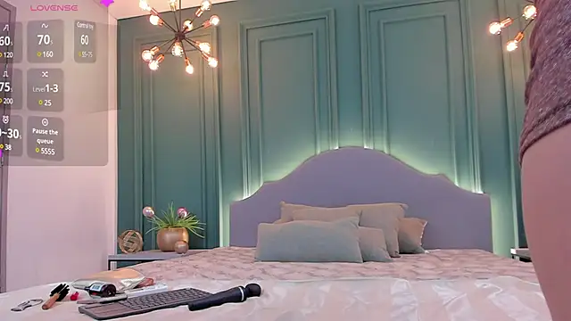 Snapshot of rubyhill_2711 chatting on January 31, 2:48 am rubyhill 2711 online show from January 31, 2:48 am