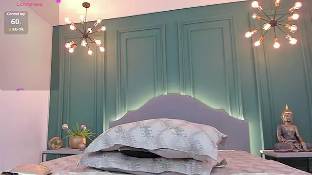 Snapshot of rubyhill_2711 chatting on February 1, 2:16 am rubyhill 2711 online show from February 1, 2:16 am