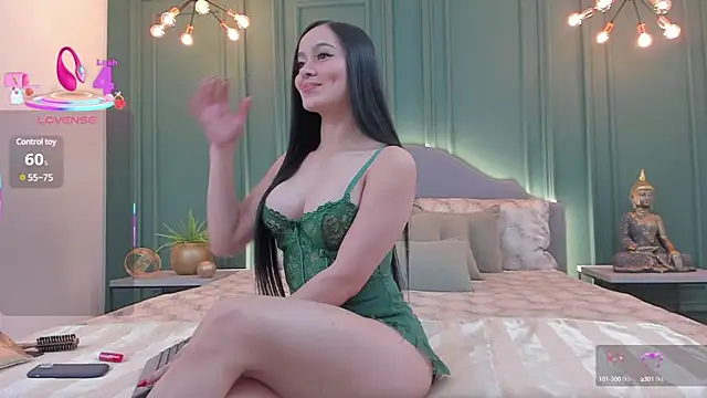 Snapshot of rubyhill_2711 chatting on March 4, 1:12 am rubyhill 2711 online show from March 4, 1:12 am