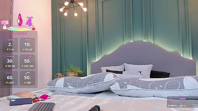 Snapshot of rubyhill_2711 chatting on March 23, 2:48 am rubyhill 2711 online show from March 23, 2:48 am