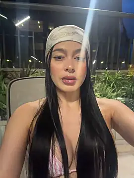 Snapshot of rubyhill_2711 chatting on July 18, 11:41 pm rubyhill 2711 online show from July 18, 11:41 pm