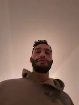 Snapshot of openmind_boy chatting on March 2, 6:15 pm openmind boy online show from March 2, 6:15 pm