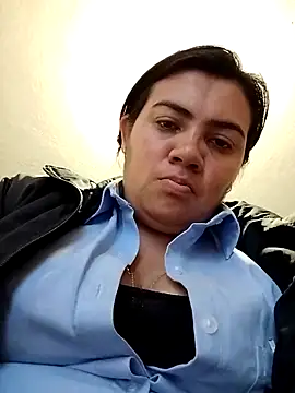 naughty-sharlot online show from December 8, 8:47 pm