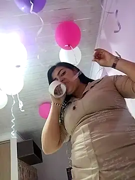 naughty-sharlot online show from January 28, 10:12 pm