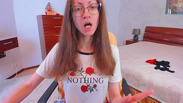 Pantyhose Mila online show from February 16, 9:11 pm