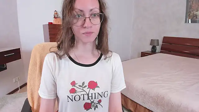 Snapshot of Pantyhose_Mila chatting on June 16, 7:38 pm Pantyhose Mila online show from June 16, 7:38 pm