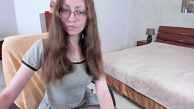 Snapshot of Pantyhose_Mila chatting on June 17, 7:48 pm Pantyhose Mila online show from June 17, 7:48 pm