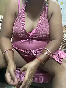 Snapshot of Tameesh_sexy_mistress chatting on May 23, 5:06 pm Tameesh sexy mistress online show from May 23, 5:06 pm