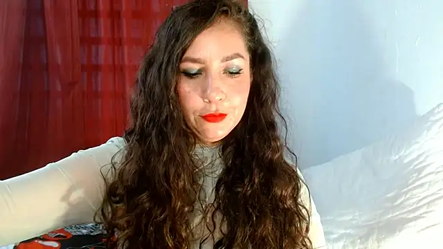 Snapshot of naihroby chatting on February 22, 11:03 pm naihroby online show from February 22, 11:03 pm