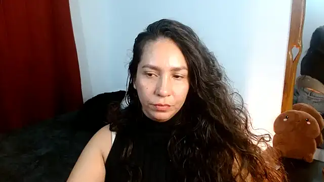 Snapshot of naihroby chatting on March 1, 4:47 am naihroby online show from March 1, 4:47 am