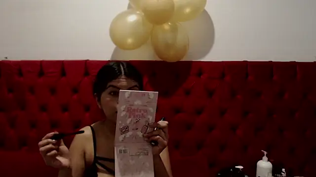 CarolineBrunx online show from February 1, 3:41 am