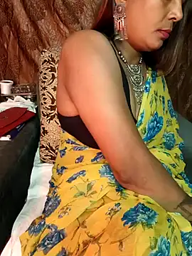 Snapshot of taniya_bhabi2 chatting on January 23, 7:40 pm taniya bhabi2 online show from January 23, 7:40 pm