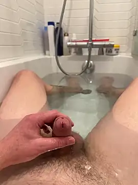 Snapshot of _t0ni0_ chatting on January 14, 10:17 am t0ni0 online show from January 14, 10:17 am