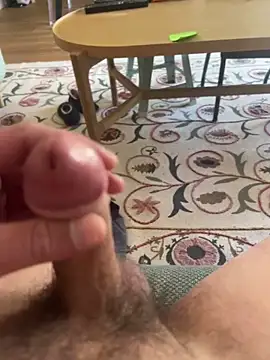 Snapshot of _t0ni0_ chatting on March 7, 11:07 am t0ni0 online show from March 7, 11:07 am