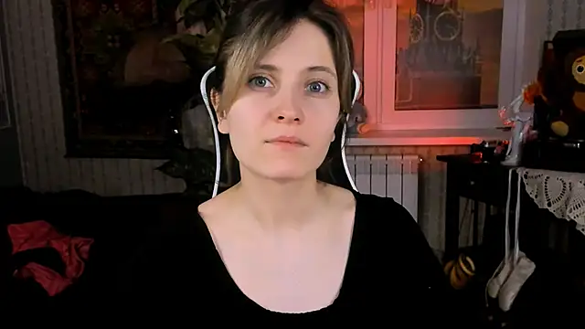 LolaAsmus online show from January 10, 5:15 am