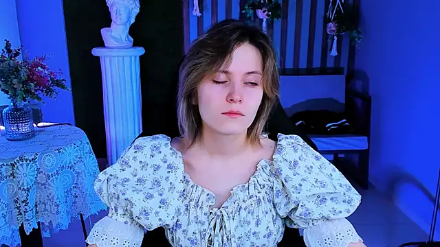 LolaAsmus online show from January 23, 5:13 am