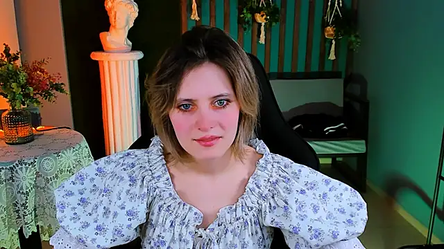 LolaAsmus online show from January 23, 8:15 am