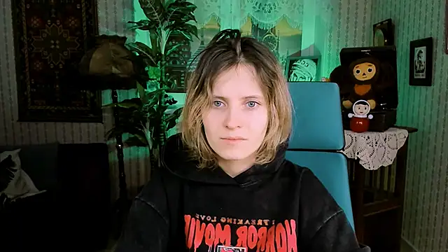 LolaAsmus online show from February 19, 5:05 am