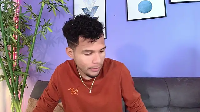 miaa lux online show from March 15, 3:37 pm